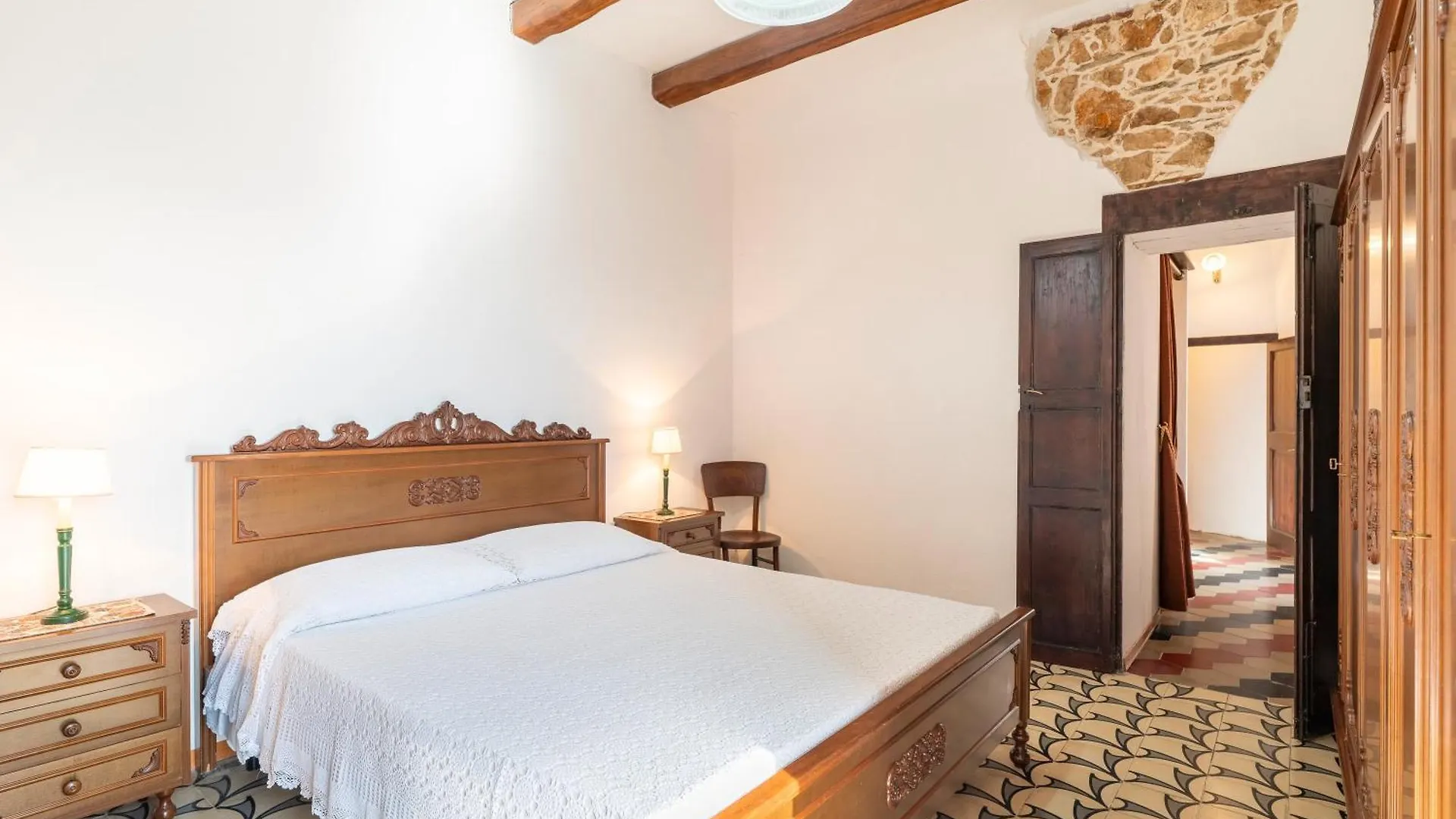 Il Borgo - Casa Ottocentesca Villa Baunei 0*,  İtalya