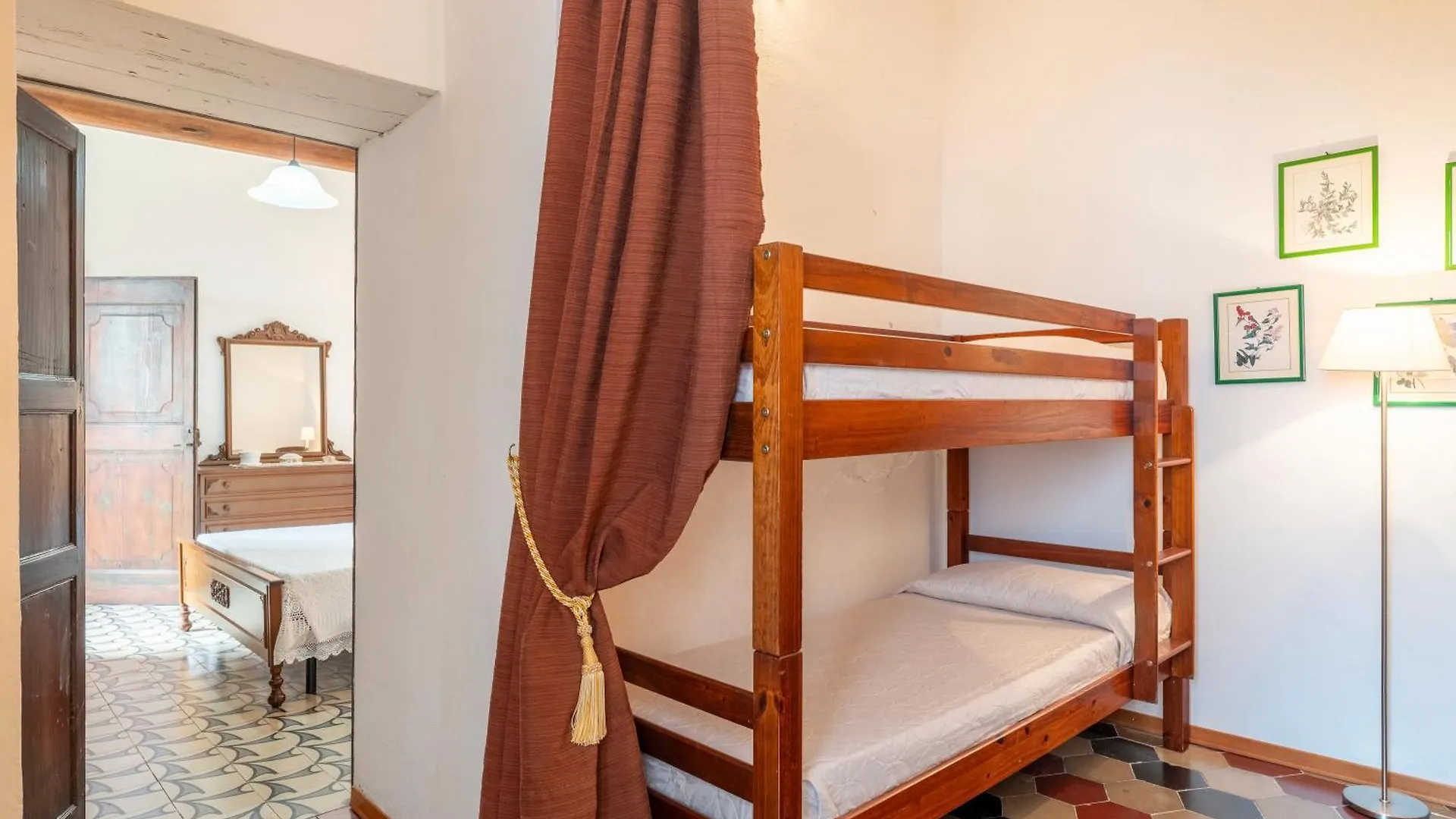 Il Borgo - Casa Ottocentesca Villa Baunei 0*,